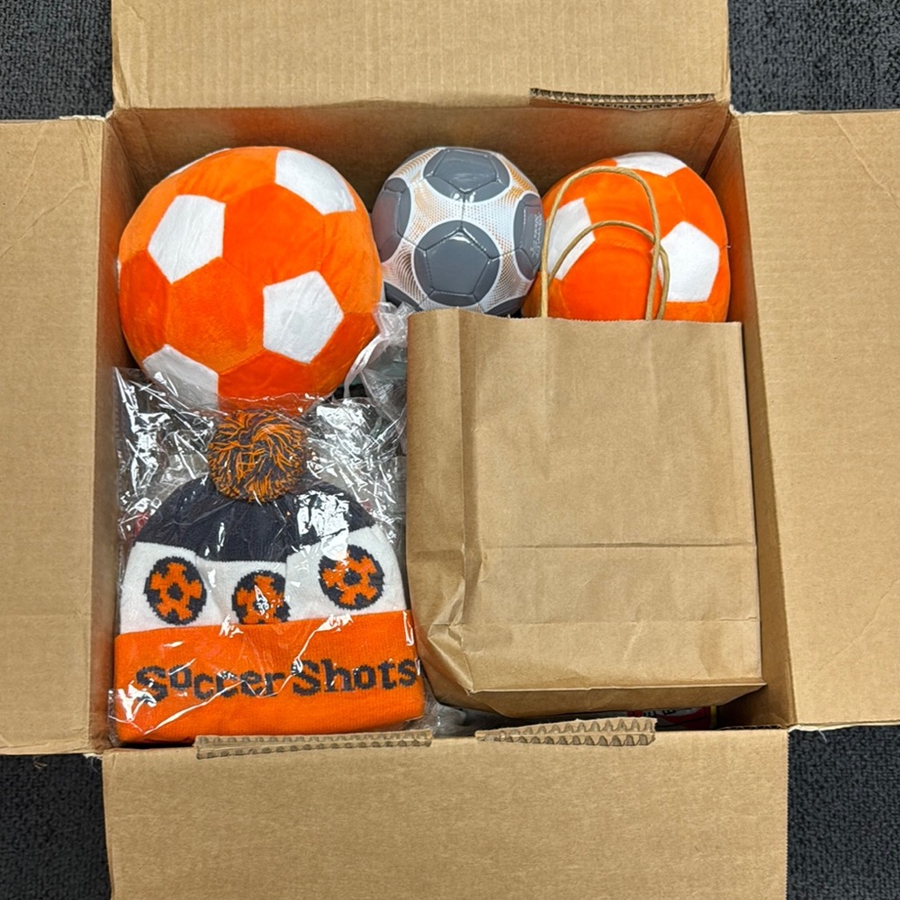 & Other Stories Kids Soccer Set - Orange and Gray
